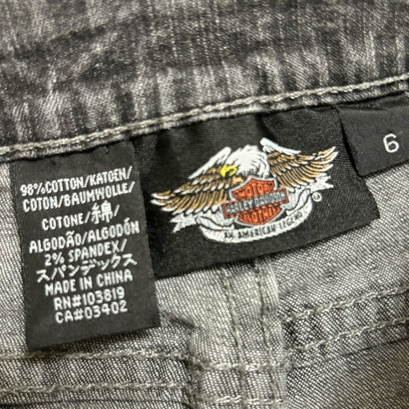 Women’s Harley Davidson embroidered jean’s - Picture 5 of 6